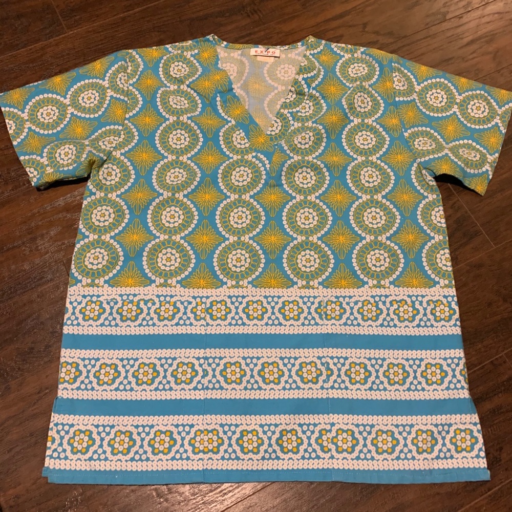 Scrubs turquoise and yellow pattern Expo size M